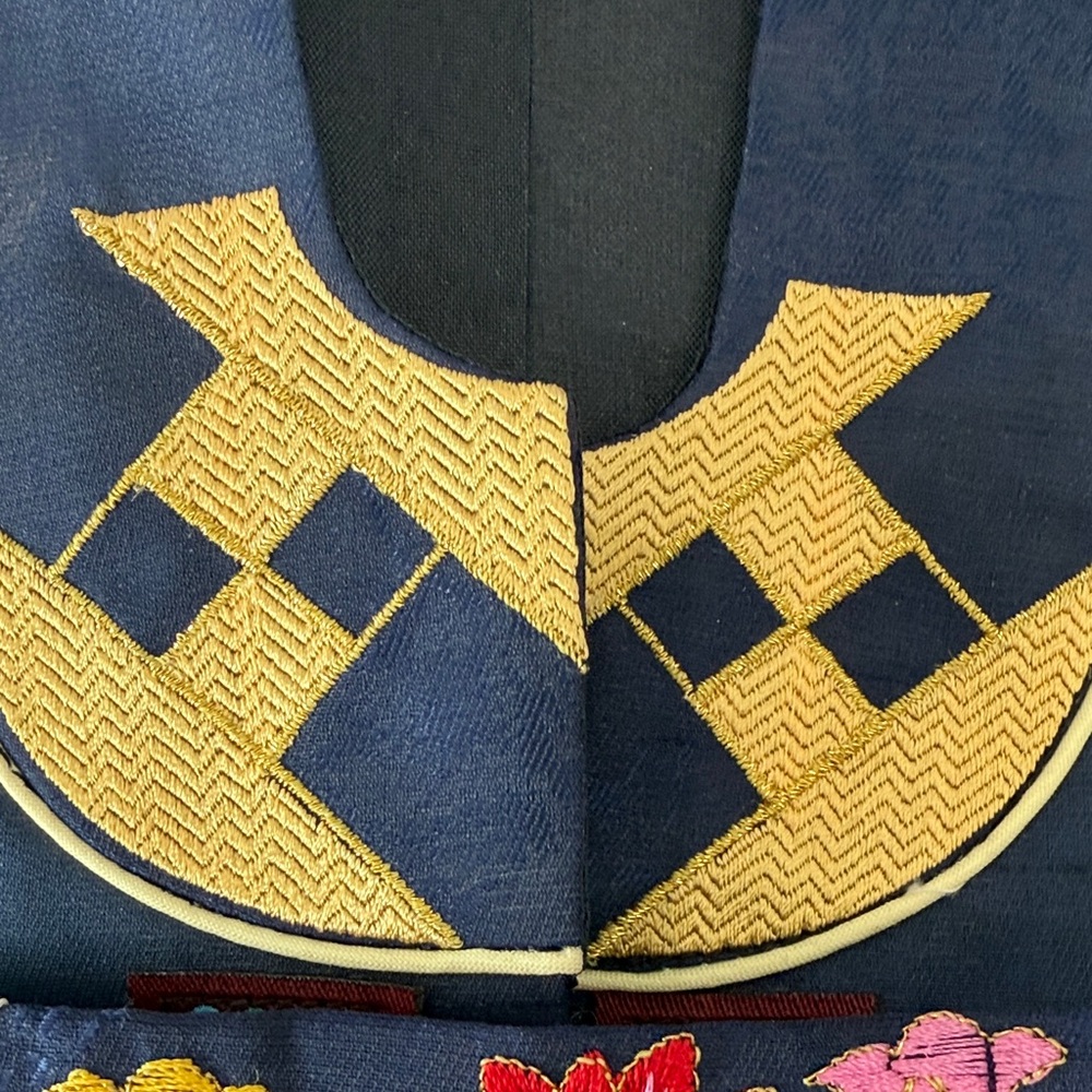 Traditional boys Hanbok yellow and Navy - Picture 12 of 16